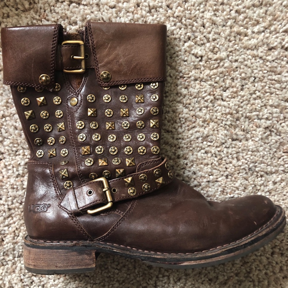 Ugg leather and Sherpa boots